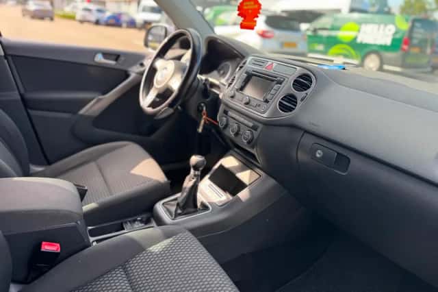 Volkswagen Tiguan (2008) thumbnail 6