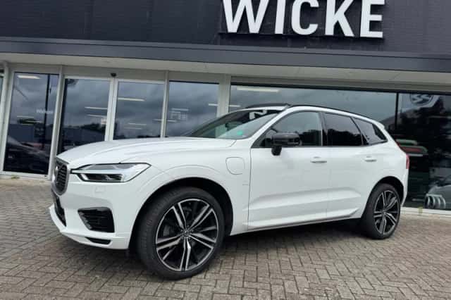 Volvo XC60 (2020) thumbnail 1