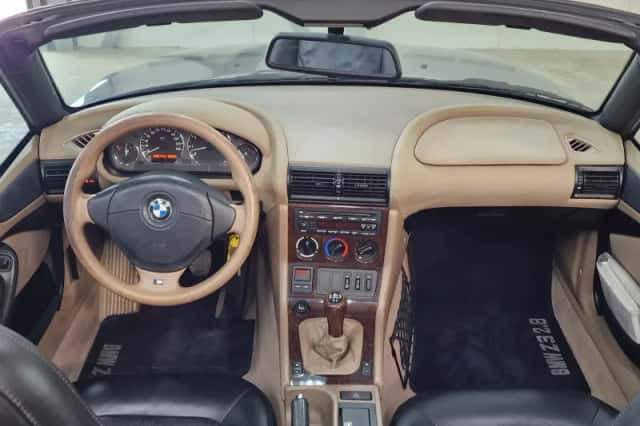 BMW Z3 (1997) thumbnail 7