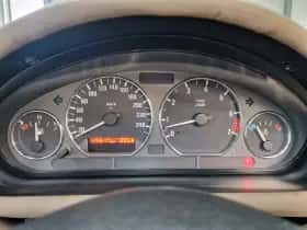BMW Z3 (1997) thumbnail 10