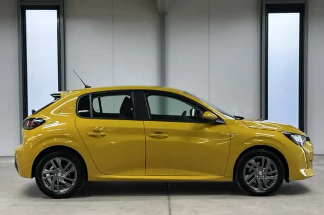 Peugeot 208 (2020) thumbnail 6