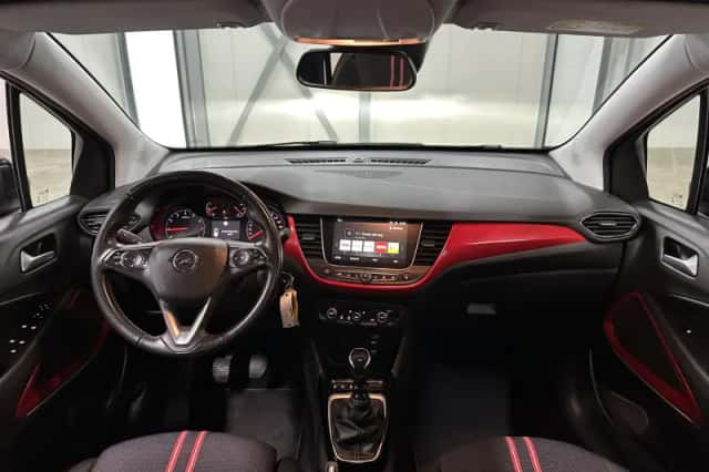 Opel Crossland (2021) thumbnail 2