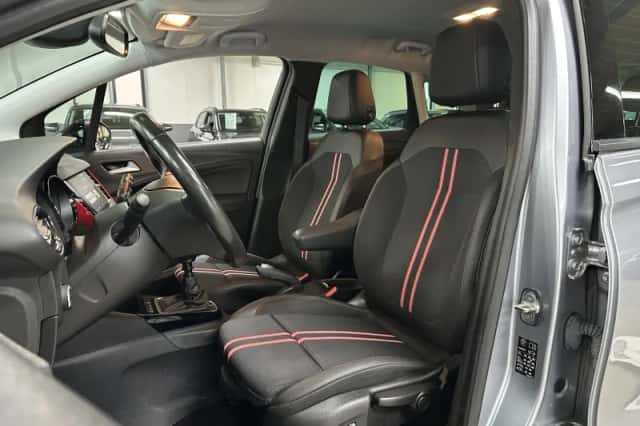 Opel Crossland (2021) thumbnail 3