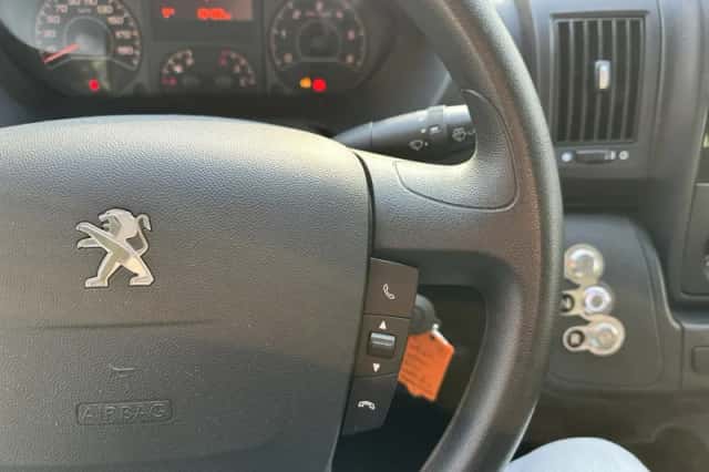 Peugeot E-Boxer (2021) thumbnail 11