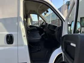 Peugeot E-Boxer (2021) thumbnail 24
