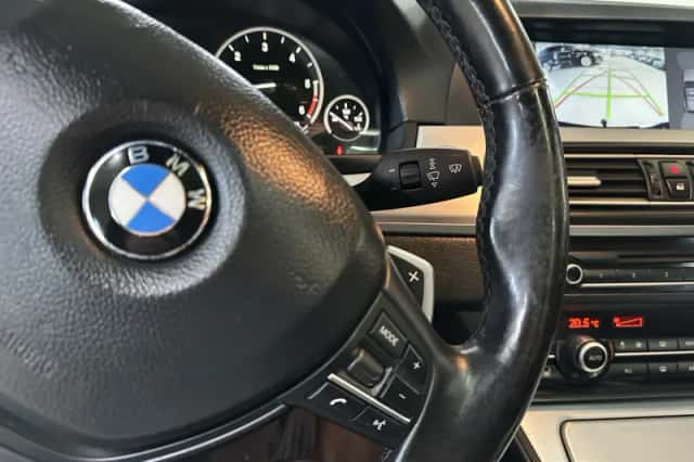 BMW 5-Serie (2012) thumbnail 15