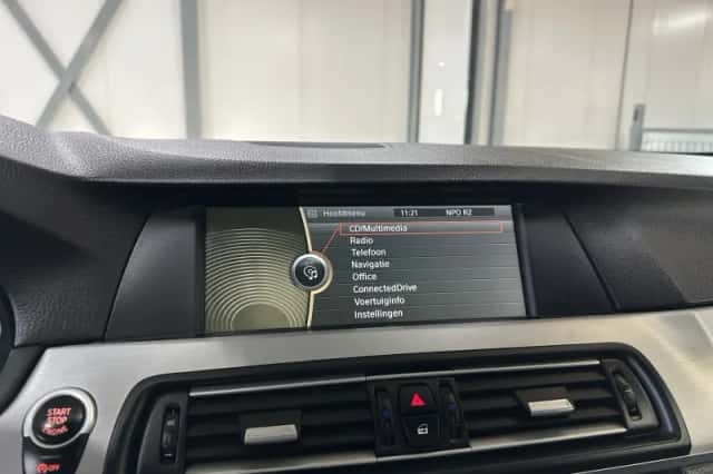BMW 5-Serie (2012) thumbnail 17