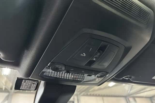 BMW 5-Serie (2012) thumbnail 24