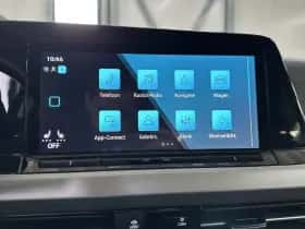 Volkswagen Golf (2018) thumbnail 15