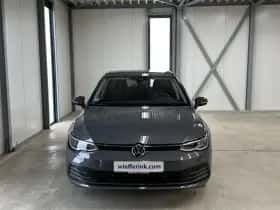 Volkswagen Golf (2018) thumbnail 3