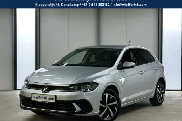 Volkswagen Polo (2024) thumbnail 1