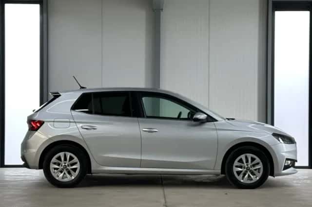 Škoda Fabia (2024) thumbnail 4
