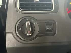 Volkswagen Polo (2014) thumbnail 11