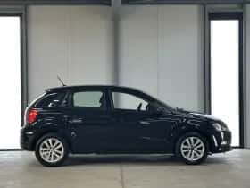 Volkswagen Polo (2014) thumbnail 4
