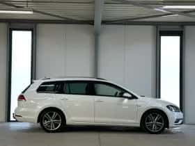 Volkswagen Golf (2017) thumbnail 4