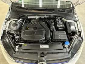 Volkswagen Golf (2017) thumbnail 34