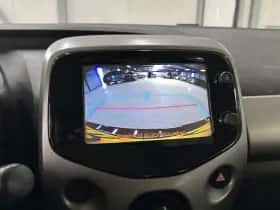 Toyota Aygo (2014) thumbnail 18