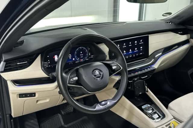 Škoda Octavia (2021) thumbnail 8