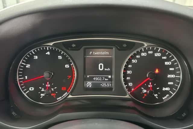 Audi A1 (2014) thumbnail 11