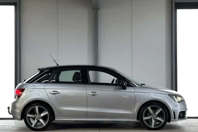 Audi A1 (2014) thumbnail 4