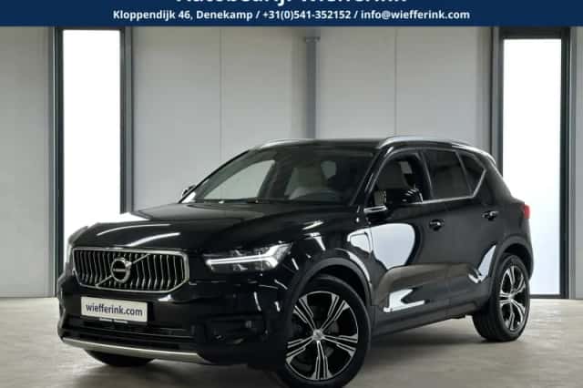 Volvo XC40 (2019) thumbnail 1
