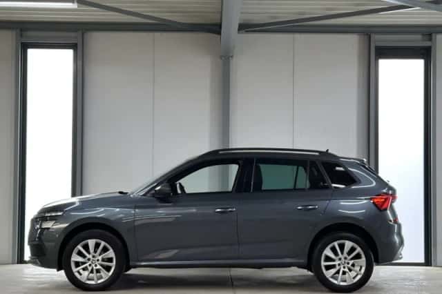 Škoda Kamiq (2019) thumbnail 2
