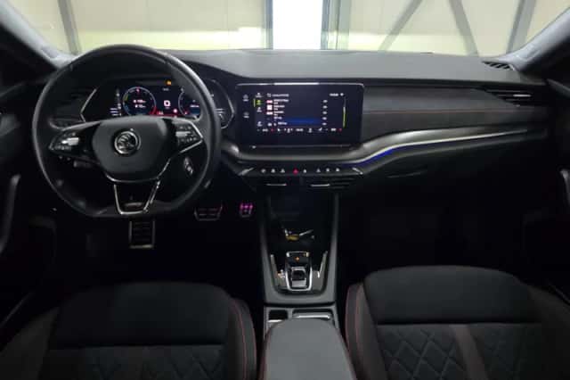 Škoda Octavia (2021) thumbnail 6
