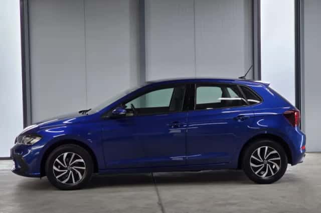 Volkswagen Polo (2021) thumbnail 2