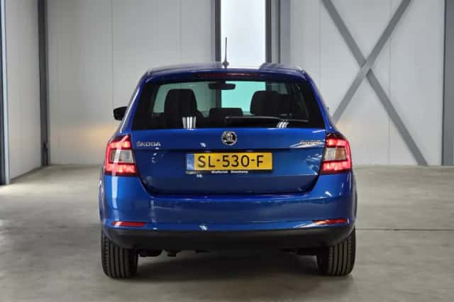 Škoda Rapid (2018) thumbnail 5