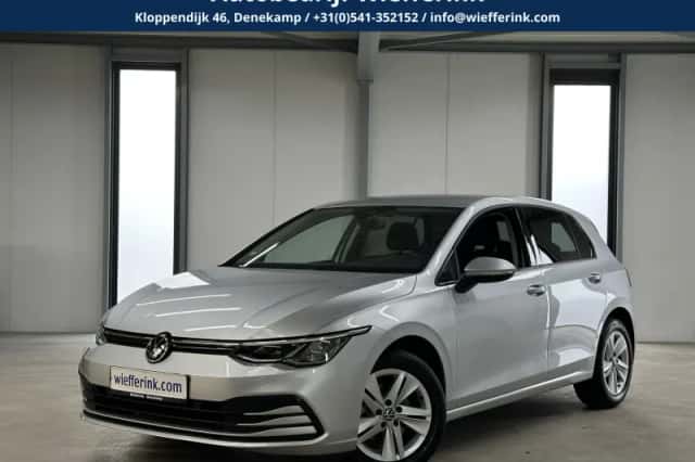 Volkswagen Golf (2020) thumbnail 1