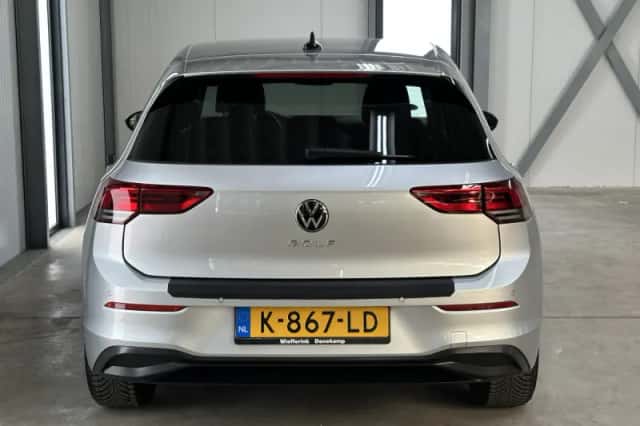 Volkswagen Golf (2020) thumbnail 5