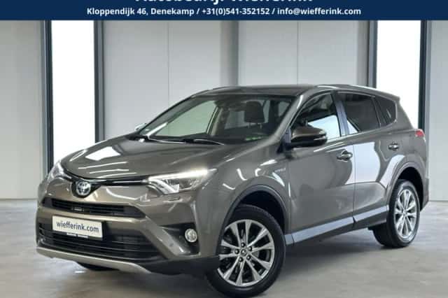 Toyota RAV4 (2017) thumbnail 1