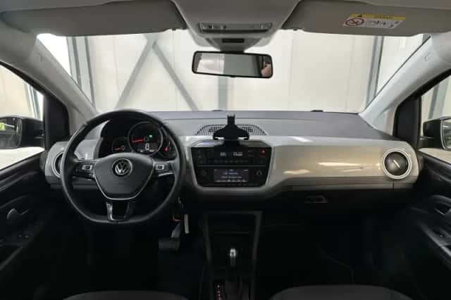 Volkswagen E-Up! (2020) thumbnail 2