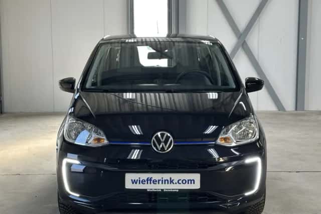 Volkswagen E-Up! (2020) thumbnail 5