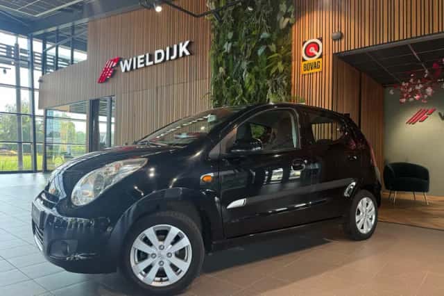 Suzuki Alto (2012) thumbnail 3