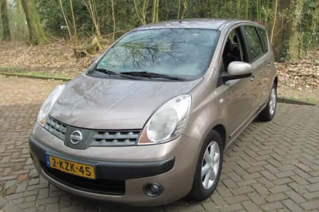 Nissan Note (2006) thumbnail 2