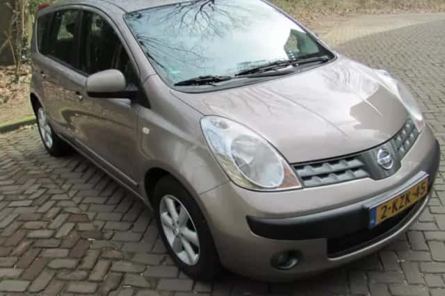 Nissan Note (2006) thumbnail 4