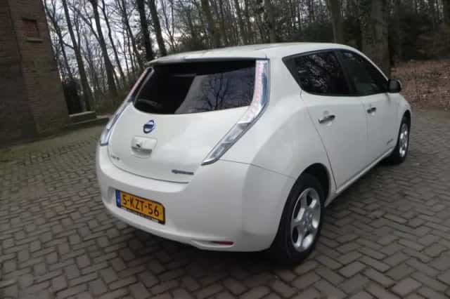 Nissan Leaf (2013) thumbnail 6