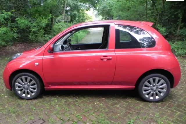 Nissan Micra (2008) thumbnail 1