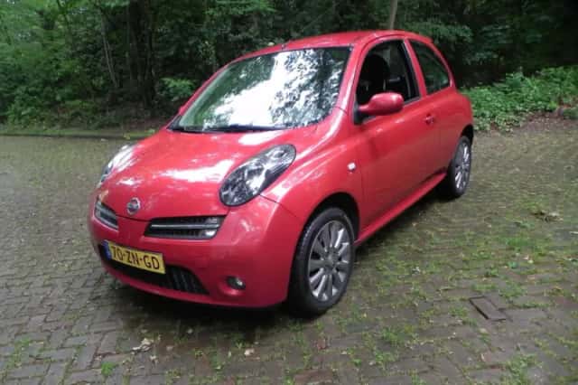 Nissan Micra (2008) thumbnail 2