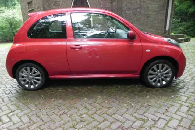 Nissan Micra (2008) thumbnail 5