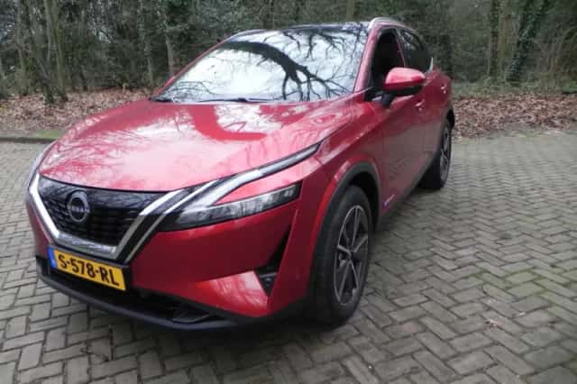 Nissan Qashqai (2023) thumbnail 2