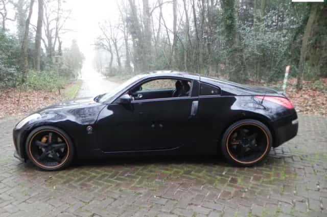 Nissan 350Z (2005) thumbnail 1