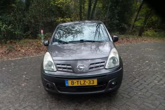Nissan Pixo (2013) thumbnail 2