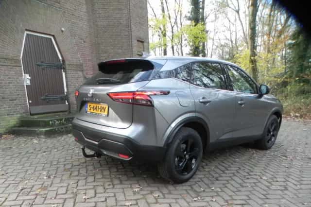 Nissan Qashqai (2023) thumbnail 3