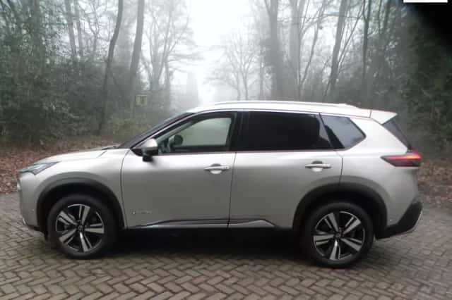 Nissan X-Trail (2023) thumbnail 1