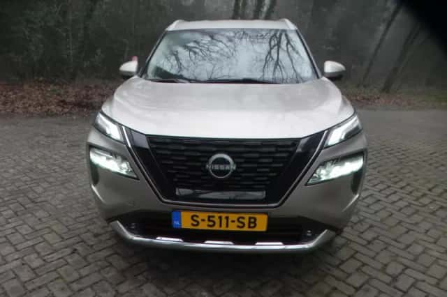 Nissan X-Trail (2023) thumbnail 3