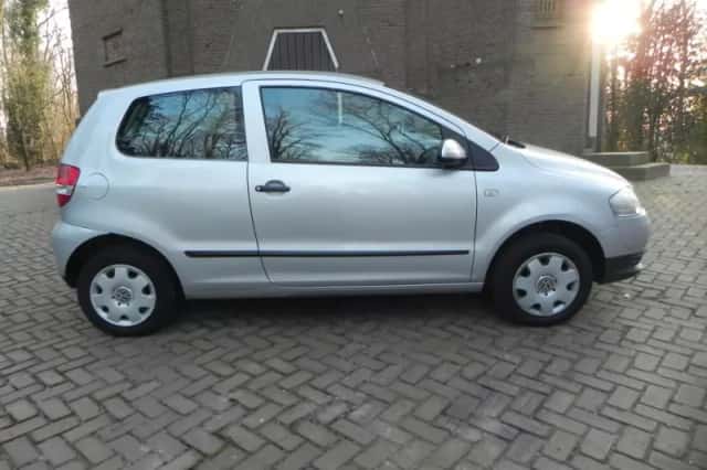 Volkswagen Fox (2007) thumbnail 5