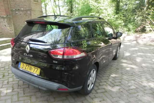 Renault Clio (2015) thumbnail 6