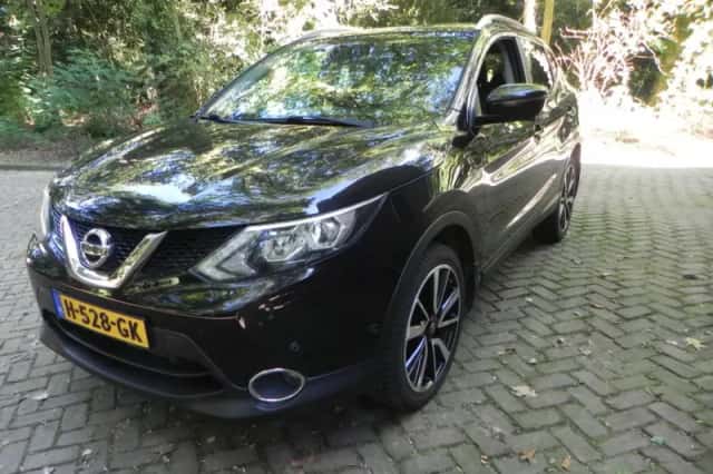 Nissan Qashqai (2017) thumbnail 2